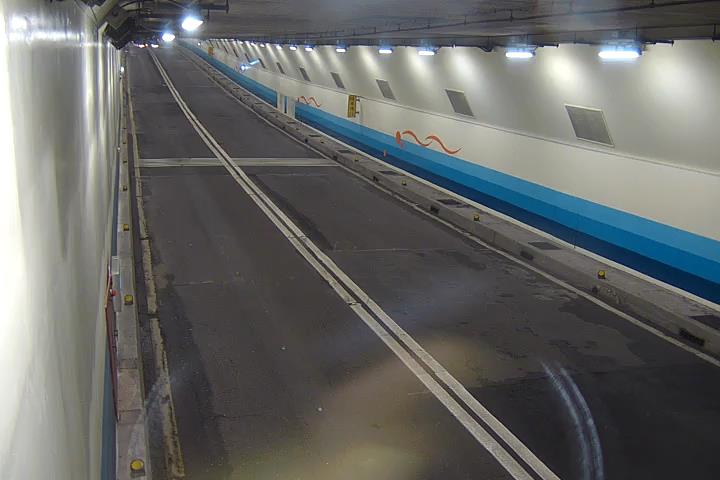 台北市道路  094-復北隧道北向0K+623M 距離0.4公里 氣溫28.3度