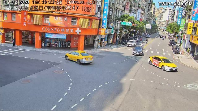 新北市道路 福和路與永貞路口即時影像