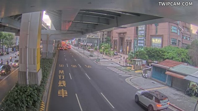 新北市道路 景平路 景平路151巷(景平路-往西)即時影像