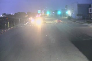台17線 7K+000 清水區臨港路五段中清路九段(台10線起點)口(逆樁)即時影像