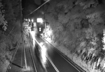 台18線 88K+580 嘉義縣阿里山差勤宿舍往上 東向路側即時影像