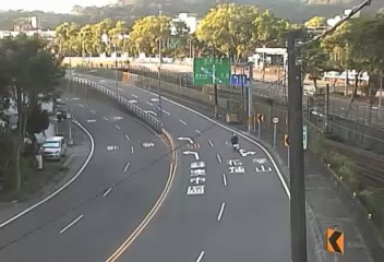 台2戊線 009K+975 蘇澳鎮廟前、游泳池前，順樁路側立桿(順)(蘇澳國中)即時影像