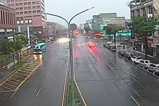 台3線 187K+900 大里區國光路東榮路(大里仁愛醫院)(順樁)即時影像