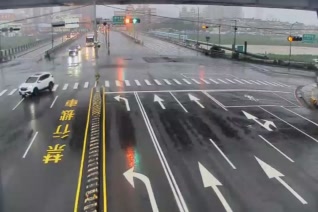 台3線 189K+850 大里區中興路與元堤路口(順樁)即時影像