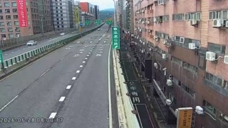 台64線 23K+750 快速公路(中和一交流道到中和交流道)(E)即時影像
