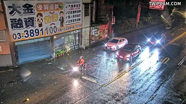 桃園市道路 康莊路與信義路口(餐廳對面號誌桿)即時影像