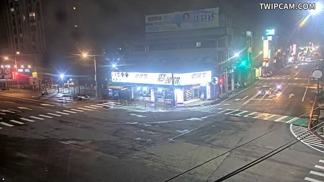 桃園市道路 萬壽路與山鶯路(18米桿)即時影像