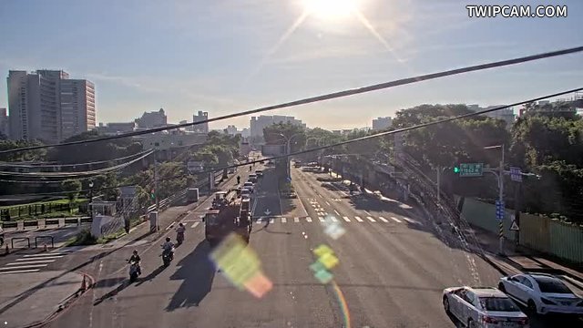 桃園市道路 中山路-中山路1562巷中央分隔島即時影像