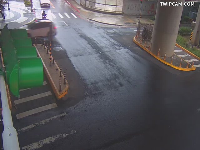 桃園市道路 高鐵南路二段與民權路四段路口即時影像