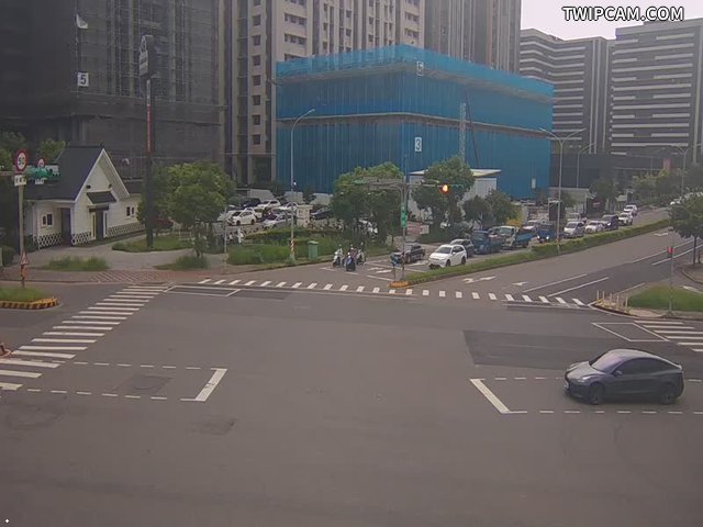 桃園市道路 領航南路四段與青昇路口即時影像