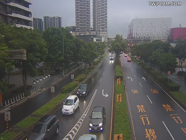 桃園市道路 領航北路一段與環溪三街路口即時影像