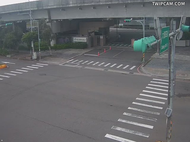 桃園市道路 領航北路四段與大豐四街(領航北路慢車道往西北)即時影像