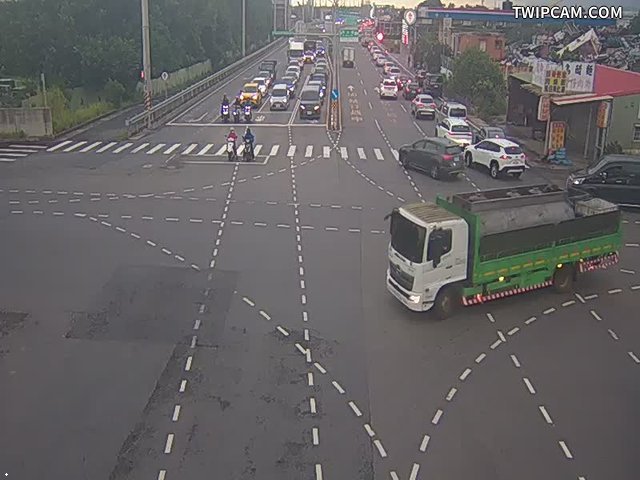 桃園市道路 國際路一段與民生路即時影像