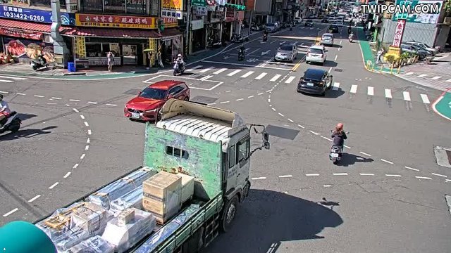 桃園市道路 延平路與中美路即時影像