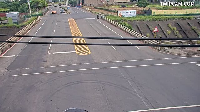 桃園市道路 濱海路一段與海港路即時影像