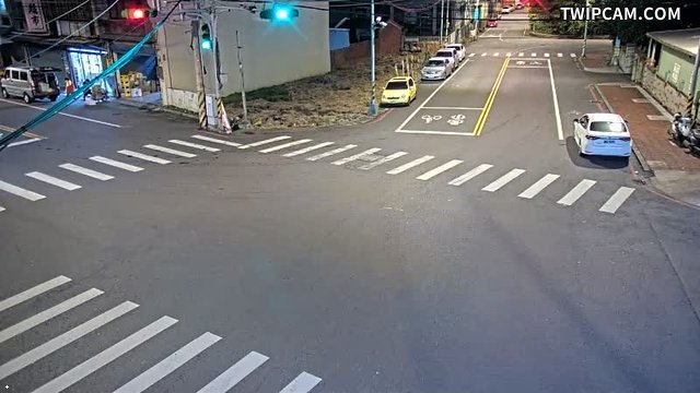 桃園市道路 中正路與信義路口即時影像
