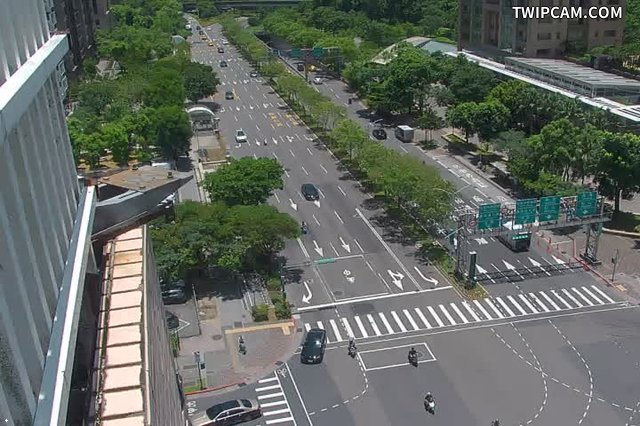 台北市道路 信義松仁即時影像