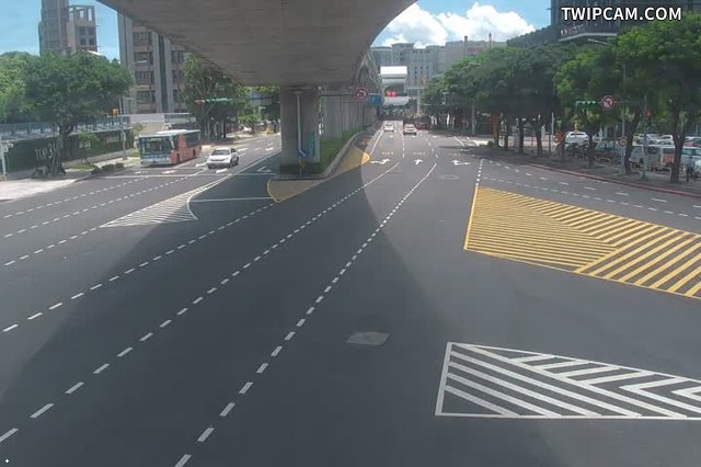 台北市道路 北安明水(近大直橋)即時影像