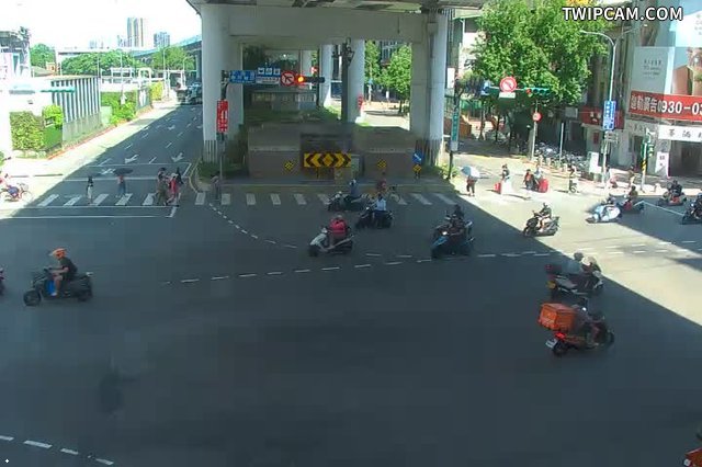 台北市道路 市民重慶(東側)即時影像
