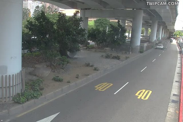 台北市道路 市民中山(西北角)即時影像
