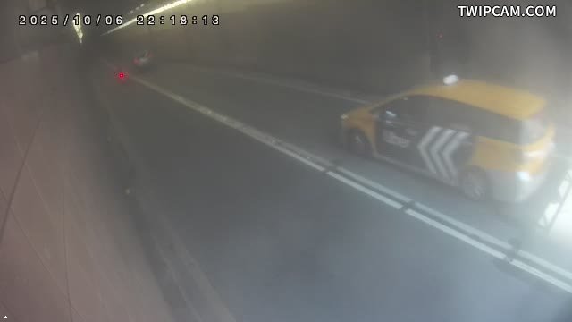 台北市道路 基隆路北往南主車道1(基隆忠孝)即時影像