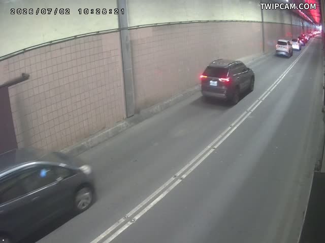 台北市道路 基隆路南往北主車道5(基隆松高)即時影像