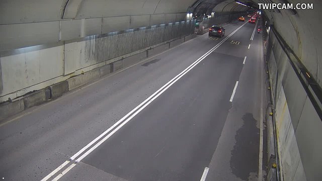 台北市道路 自強隧道往故宮入口0K+16M即時影像
