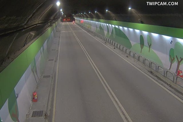 台北市道路 辛亥隧道往市區入口0K+355M即時影像