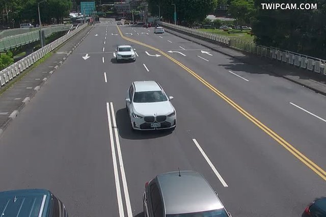 台北市道路 至善路-福林路口即時影像