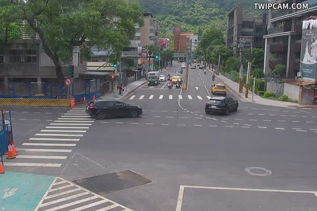 台北市道路 故宮路-至善路口即時影像