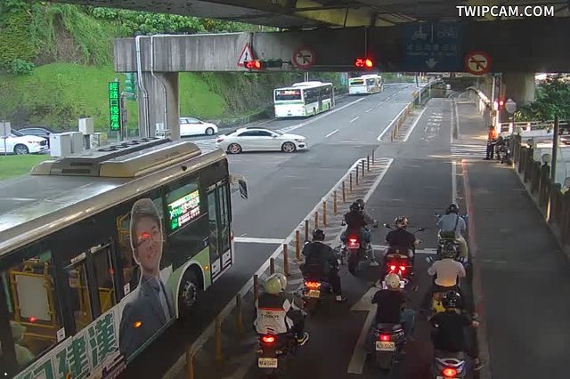 台北市道路 中山北路-圓山隧道口即時影像