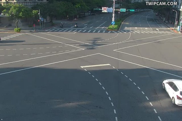 台北市道路 劍潭路-承德路口即時影像