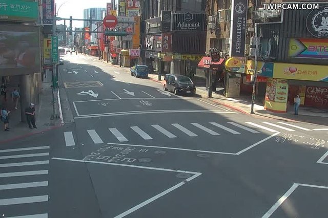 台北市道路 成都路-昆明路口即時影像