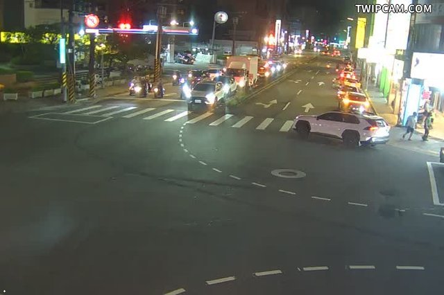 台北市道路 興隆路與辛亥路口即時影像