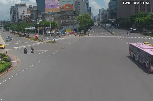 台北市道路 羅斯福-中山南-愛國路口即時影像