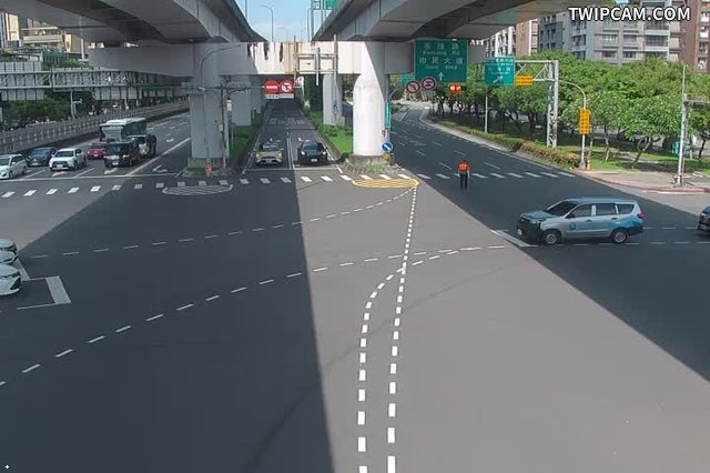 台北市道路 南京東路六段-舊宗路一段即時影像