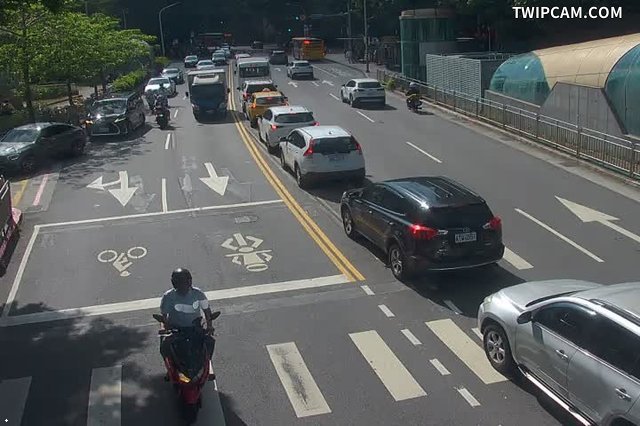 台北市道路 石牌路-立農街2段即時影像