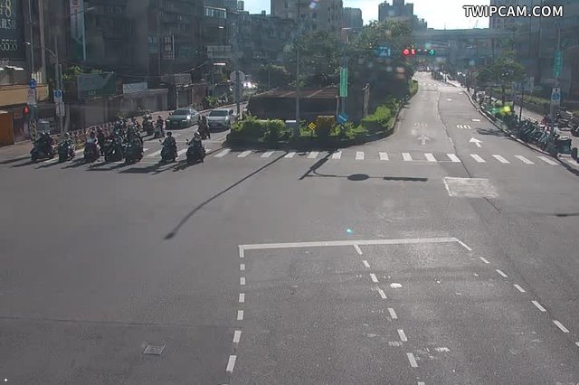 台北市道路 市民大道5段-東興路即時影像
