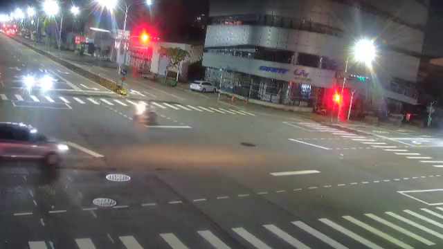 台中市道路 中科路/河南路(右側車流往文心路)Zhongke Rd./Henan Rd.(Right side Traffic flow to Wenxin Rd.)即時影像