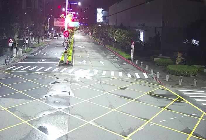 台中市道路 敦富路/南興北一街(右側車流往潭子),Dunfu Rd/Nanxing North 1st Street (Right side Traffic flow to Tanzi)即時影像