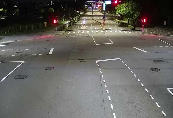 台中市道路 敦化路/經貿路(右側車流往凱旋路)Dunhua Rd/Jingmao Rd (Right side Traffic flow to Kaixuan Rd)即時影像