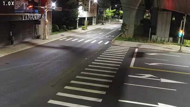 台中市道路 環中路/榮德路(車流往中清路),Huanzhong Rd/Rongde Rd (traffic flow to Zhongqing Rd)即時影像