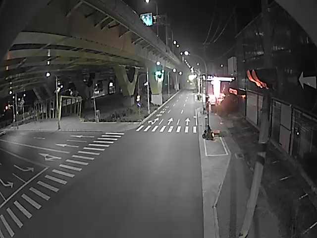 台中市道路 環中路/松竹路(右側車流往中清路)Huanzhong Rd. /Songzhu Rd.(Right side Traffic flow to Zhongqing Rd.)即時影像