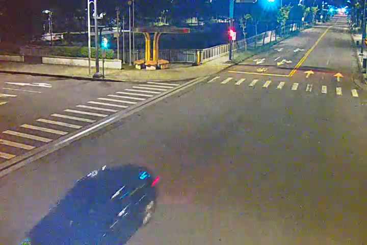 台中市道路 黎明路/廣福路(車流往中清路),Jingmao Rd/Guangfu Rd (Right side Traffic flow to Zhongqing Rd)即時影像