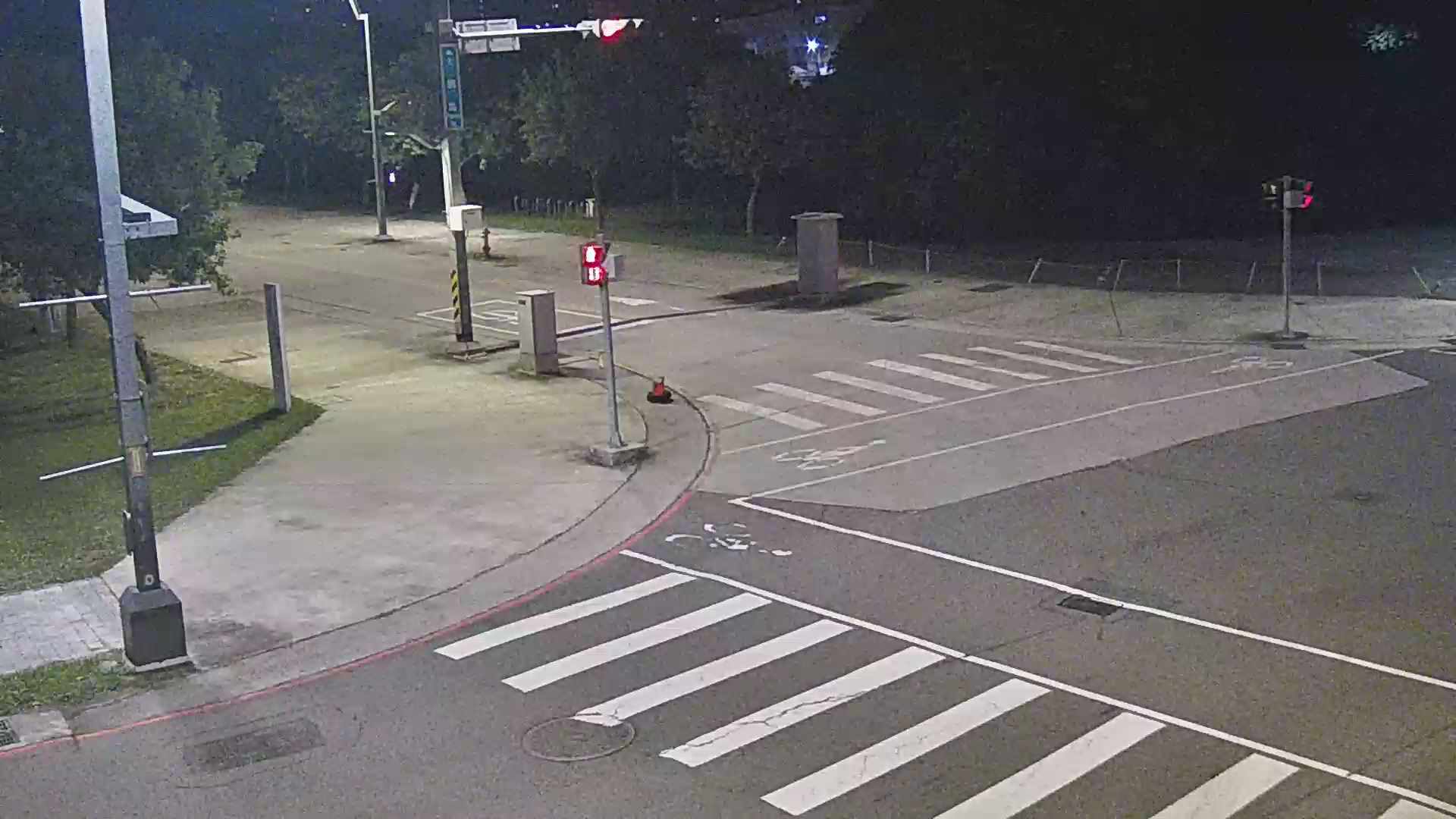 台中市道路 大鵬路/中科路(右側車流往中清路) Dapeng Rd./Zhongke Rd. (Right side Traffic flow to Zhongqing Rd.)即時影像