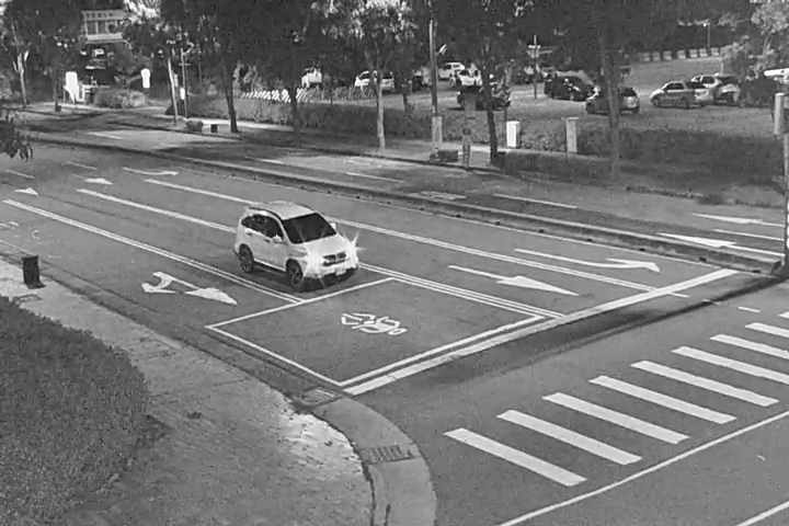 台中市道路 大鵬路/經貿路(右側車流往凱旋路) Dapeng Rd./Jingmao Rd. (Right side Traffic flow to Kaixuan Rd.)即時影像