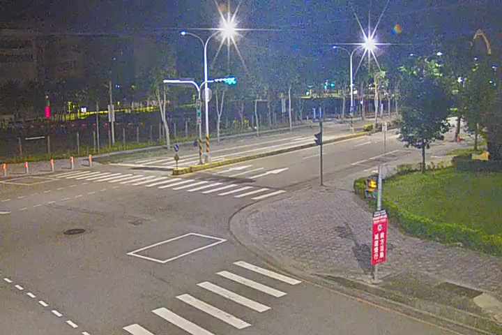 台中市道路 經貿路/經貿七路(監控經貿8地停車場),Jingmao Rd./Jingmao 7th Rd.即時影像