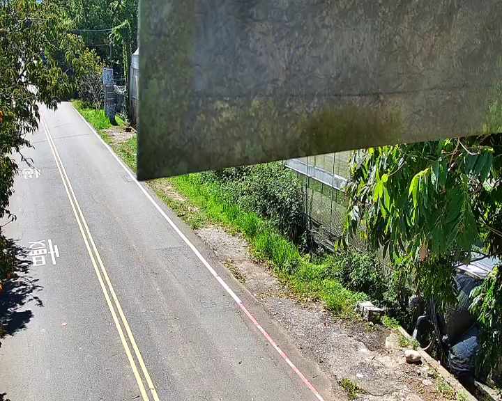 台中市道路 新社區興中街華豐街口 Xingzhong St./Huafeng St.即時影像