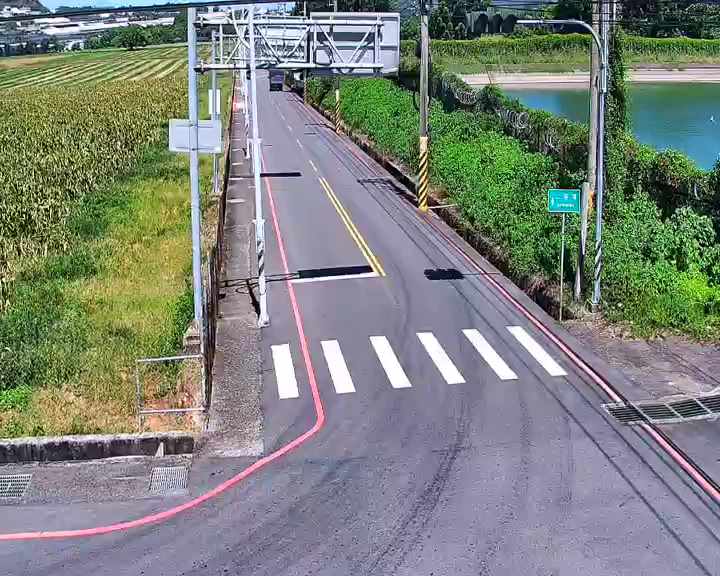 台中市道路 新社區華豐街協興街口 Huafeng St./Xiexing St.即時影像