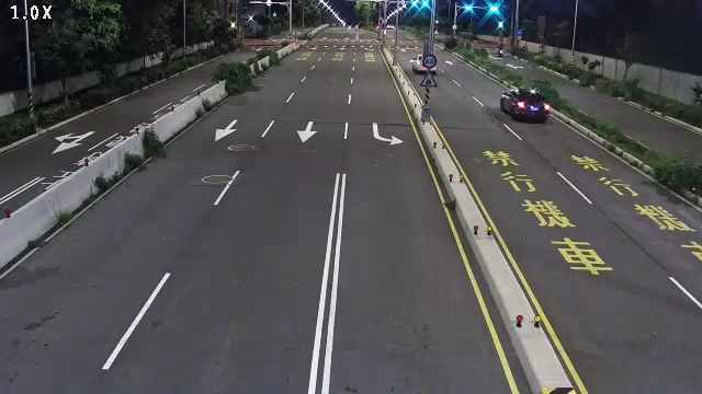 台中市道路 西屯路/都會園路(右側車流往東大路方向)Xitun Rd./Duhuiyuan Rd.(Right side Traffic flow to Dongda Rd.)即時影像